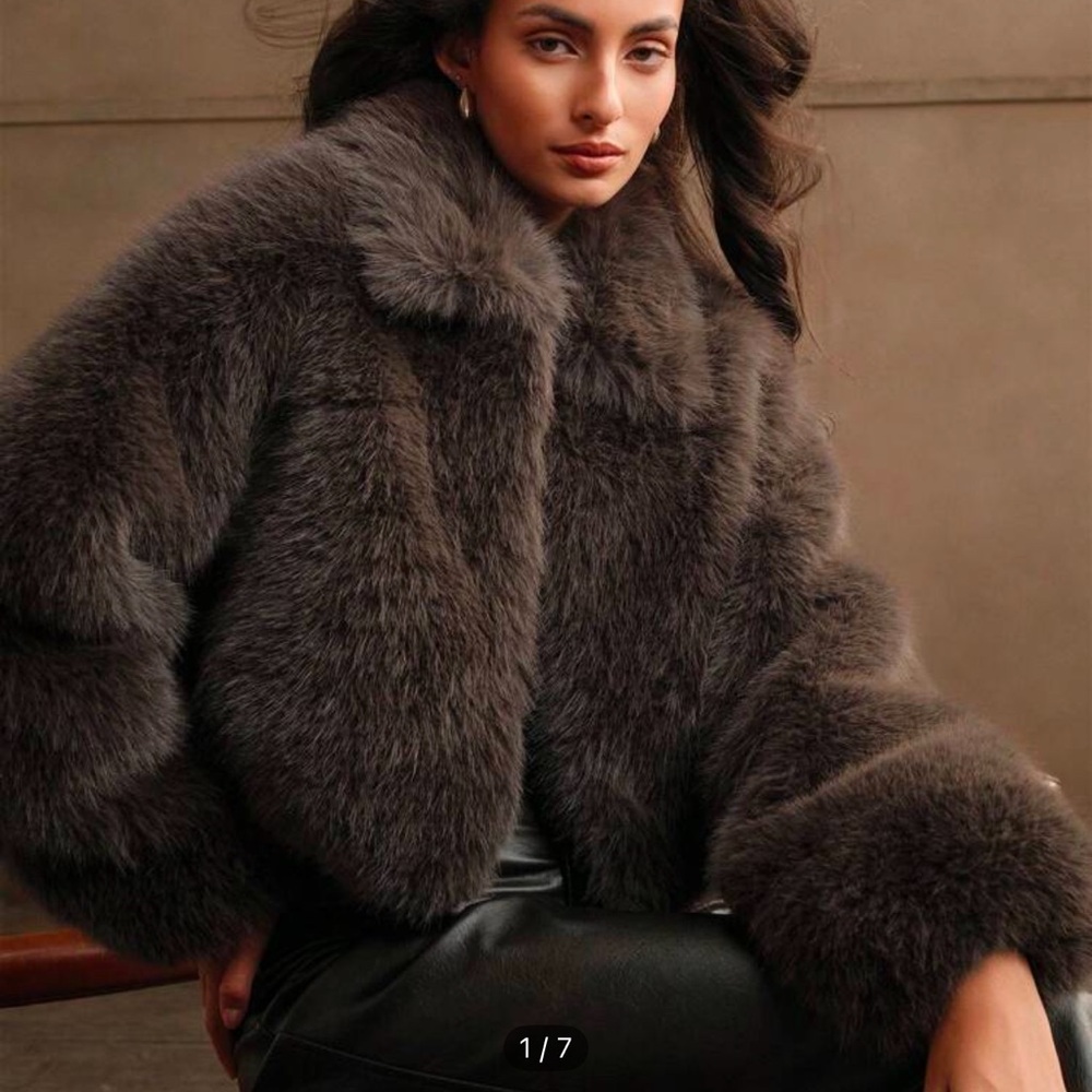 ANEWSTA fur coat - Picture 7 of 13